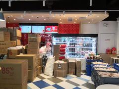 -85度C(生甜甜圈研究工坊·上海松江人民北路店)