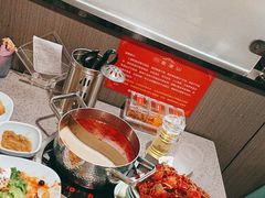 -金滏山烤肉·海鲜·火锅自助餐厅(襄阳万达店)