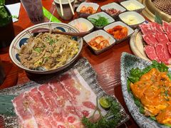 -喜牛烧肉酒场·黑金店(威高广场店)