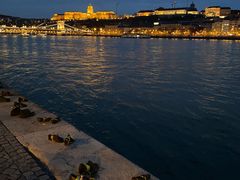 -多瑙河畔鞋履雕塑