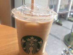 燕麦拿铁-星巴克臻选(杭州嘉里中心1F店)