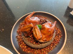 烤乳鸽-三亚亚龙湾瑞吉酒店·铭轩中餐厅Mingxuan·海南菜·粤菜