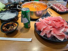 -呷哺呷哺(常营华联店)