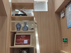 -霸王茶姬(南强街店)