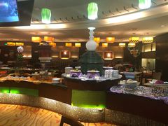 -黎明国际酒店太阳阁西餐厅