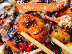 -休记光头香辣蟹干锅店(衣冠庙店)