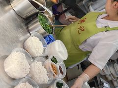 -洪记凉米线(新兴路店)