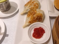 风味锅贴饺-弘雅饭店