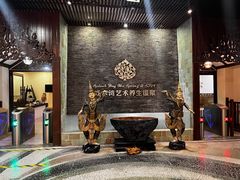 -泉城欧乐堡戏水湾艺术养生温泉