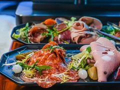 -亚龙湾喜来登·美景台大堂吧