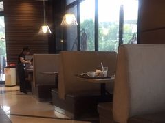 -必胜客(上海新南方商城PH店)