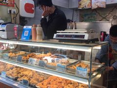 面包甜点陈列柜-春苗炸鸡