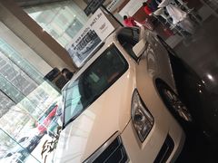 -青岛鸿发智越领克新能源中心