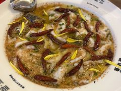 -渔语鱼新川菜Bistro(万象天地店)