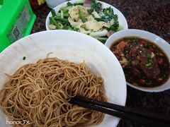 -张一品食府