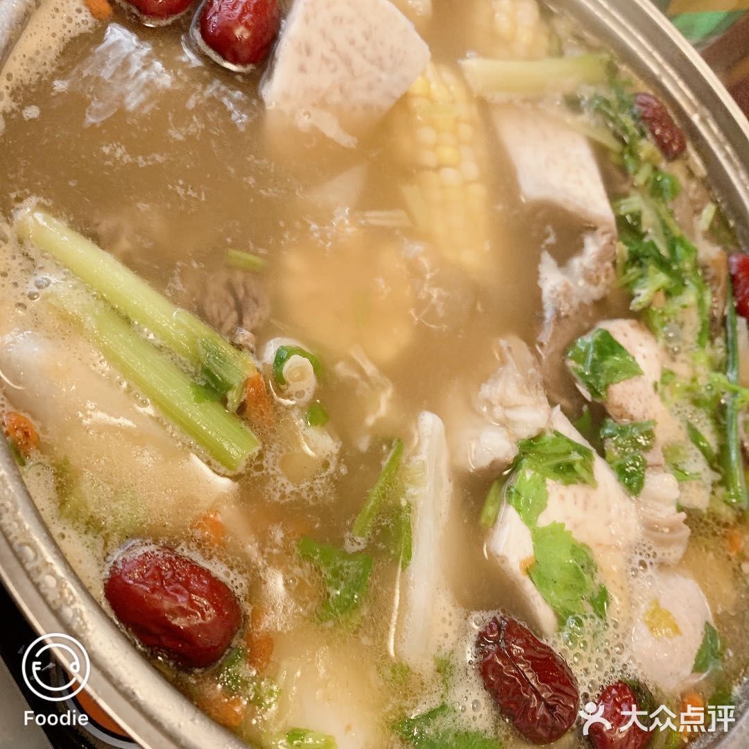 加上一碗饭 饱到扶墙就是了
