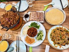 -合合春饼·酱骨·东北菜(潘家园店)