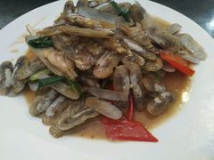 -四川小胡子海鲜(丁村万人海鲜广场店)