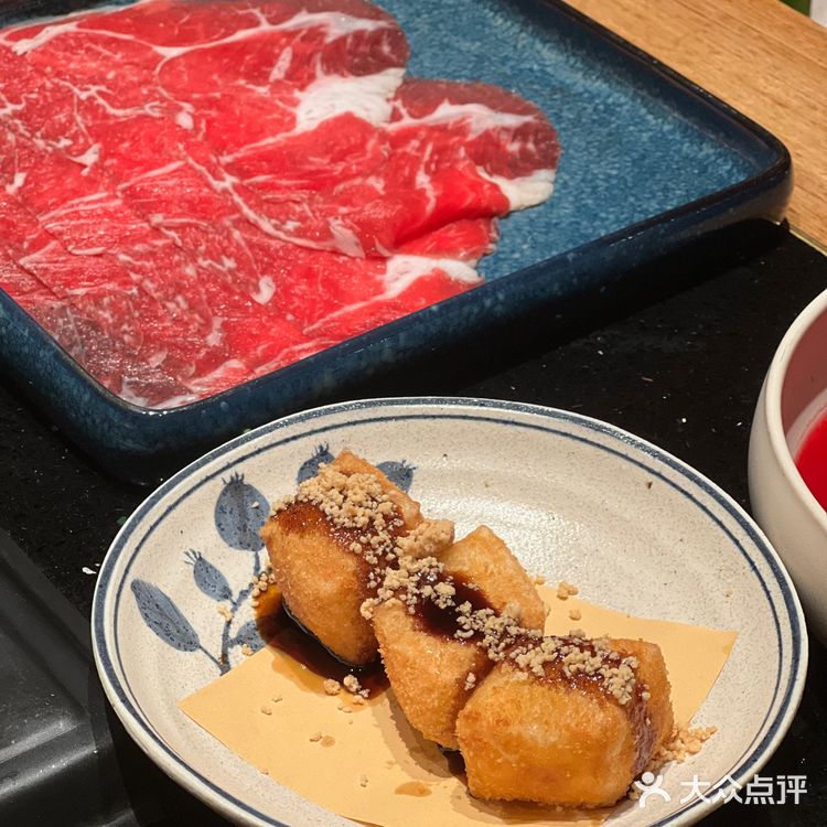 夏日里的美味暴击！火锅配奶茶玩出新花样！