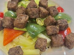 -隆都四季香饭店(碧海路店)