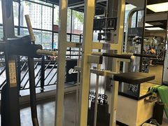 -奥龙堡游泳馆(广纸店)