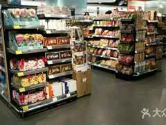 零售区-欧式面包坊(万象城店)