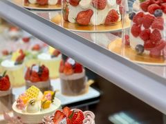 -花花卷卷·鲜食蛋糕(静安久光百货店)