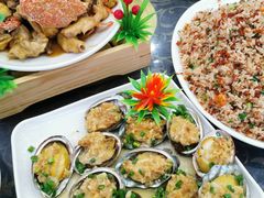 蒜蓉蒸鲍鱼-七鲜渔港美食餐厅(巽寮湾海景店)