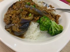 -佰搭果·广式茶餐厅(西华路店)