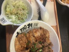 -熊吞·大碗丼烧肉饭(济宁万达广场店)
