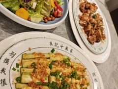-朱记乳鸽王·非遗石岐乳鸽·全鸽宴(大兴旗舰店)