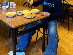 -清真吴记门钉肉饼·喜多利