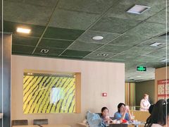 大堂-麦当劳(团结湖店)