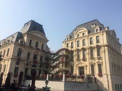 -东港音乐喷泉广场