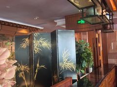 -八府香鸭·啫啫煲(华山路店)