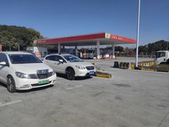 -小昆山服务区-停车场