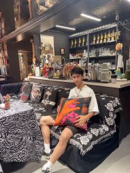 -鬼手纹身小鬼店