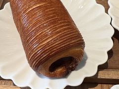 -VERIE BAKEHOUSE