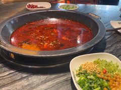 -老船舫·现做活鲜鱼馆(东郊记忆店)
