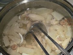 -三个椰子·现砍椰子鸡(金源CBD店)