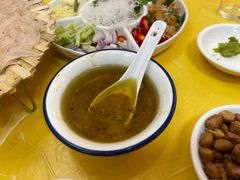 -官塘陈记鱼生·潮汕砂锅粥·牛肉火锅(潮枫路总店)