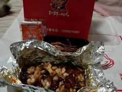 -扒虾小妹儿麻辣海鲜(宏图街店)