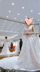点击看大图 -拉瑞娜LaReine婚纱礼服高级定制