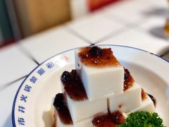 -喜悦小串丹东小黄牛海鲜烧烤大排档(民主广场店)