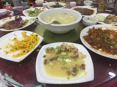 -绿岛酒楼(小海地店)