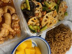 凉拌三鲜-水牛奶皇后糖水铺(深圳总店)