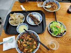 老北京炸灌肠-门框胡同百年卤煮(新街口店)