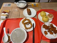 -护国寺小吃店(红莲南路店)