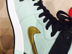 -Air Jordan(世贸天阶店)