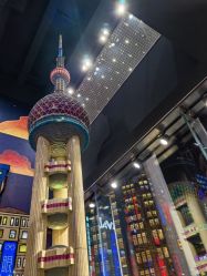 -乐高品牌旗舰店(人民广场店)